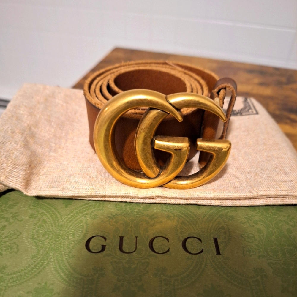 Gucci Brown Leather Belt with Gold GG Buckle